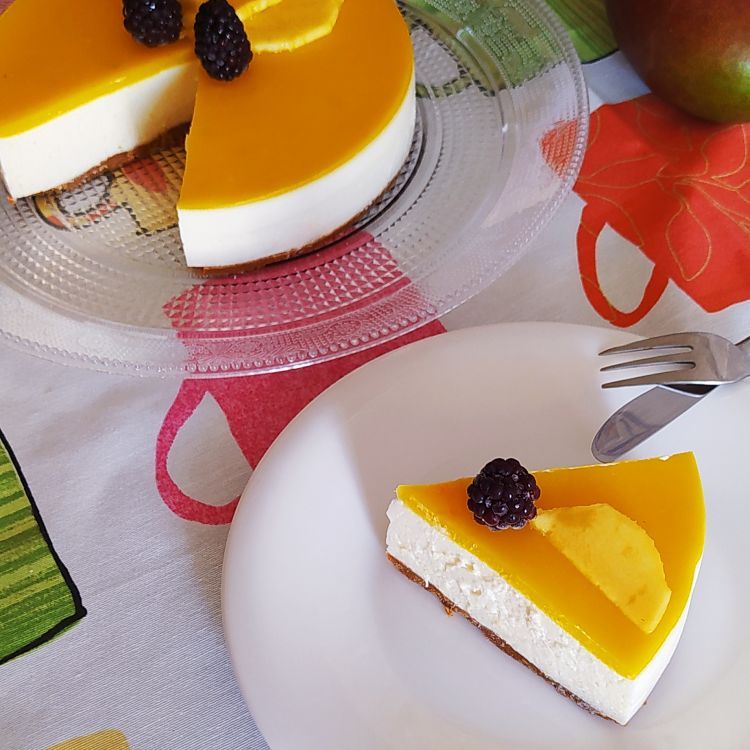 cheesecake de mango vista desde arriba